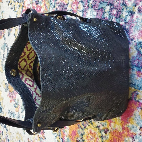 OrYANY Black Croco Embossed Parent Leather Hobo Bag - Picture 6 of 11